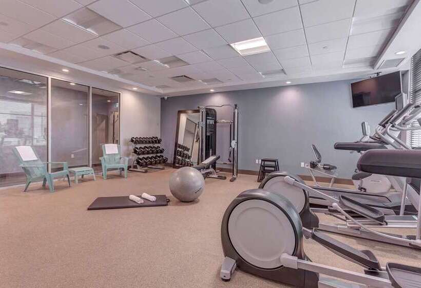 هتل Home2 Suites By Hilton Toronto Brampton