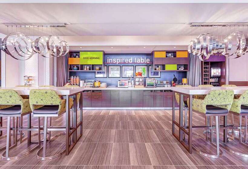 هتل Home2 Suites By Hilton Toronto Brampton