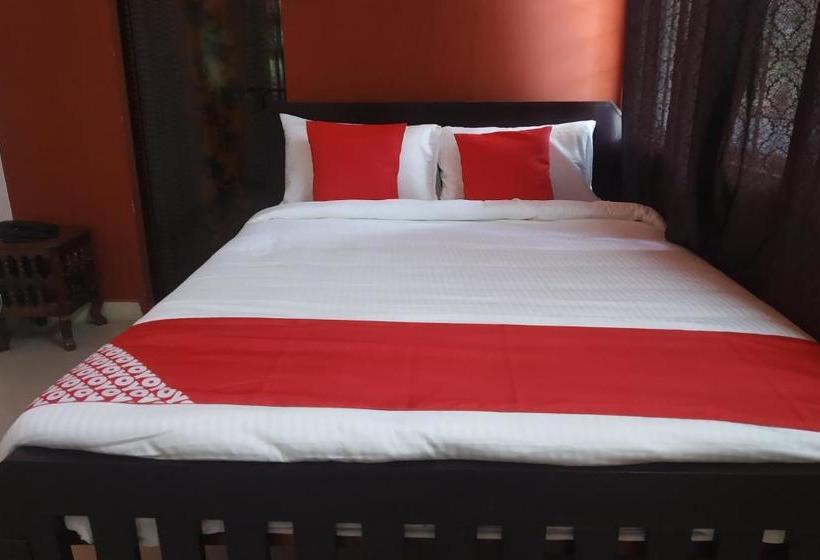 Hôtel Oyo 30174 Highway Homea