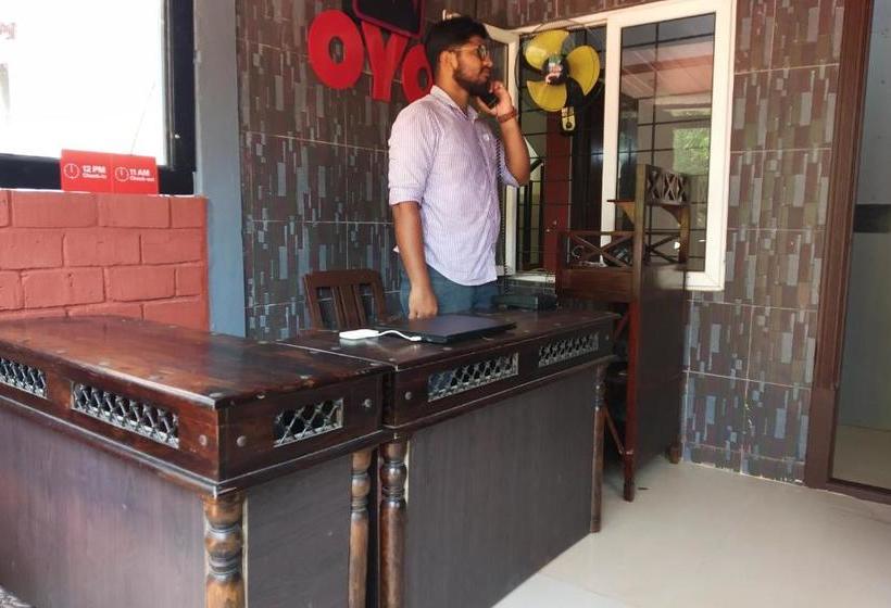 Hôtel Oyo 30174 Highway Homea