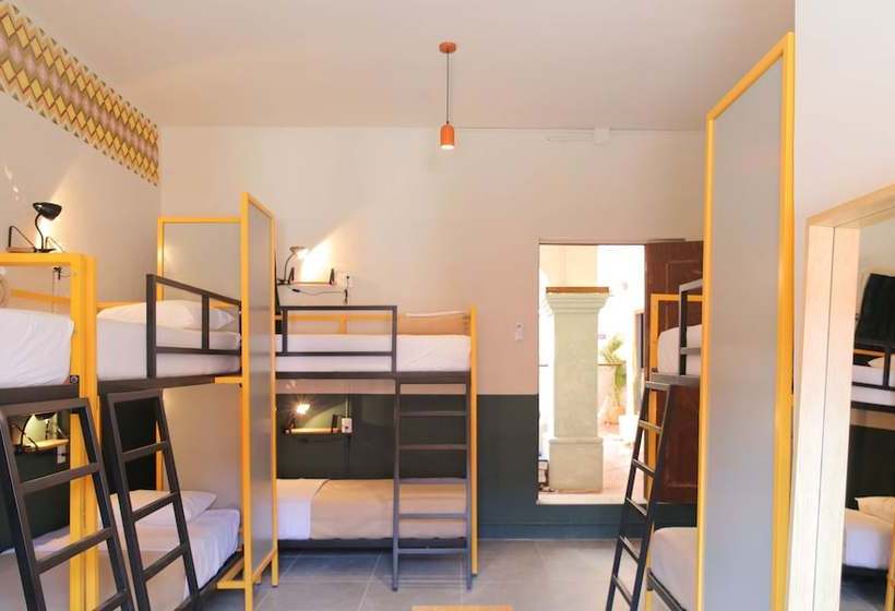 ホテル Selina Woodstock