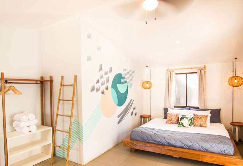 ホテル Selina Woodstock