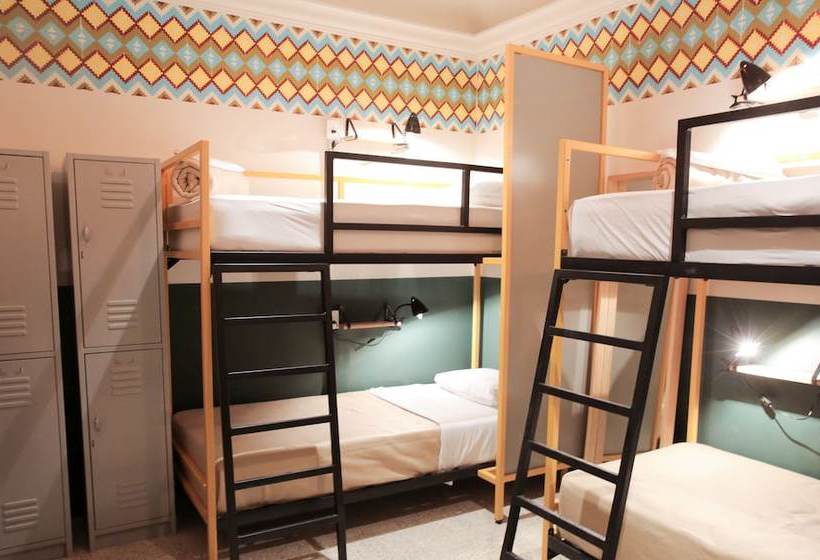 ホテル Selina Woodstock