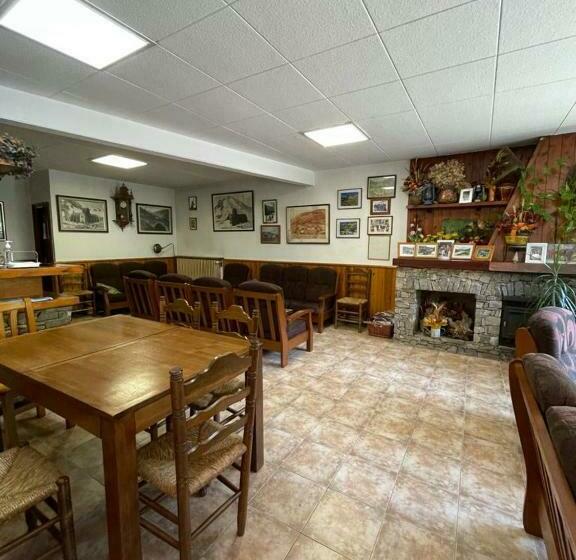 بنسيون Hostal Ter