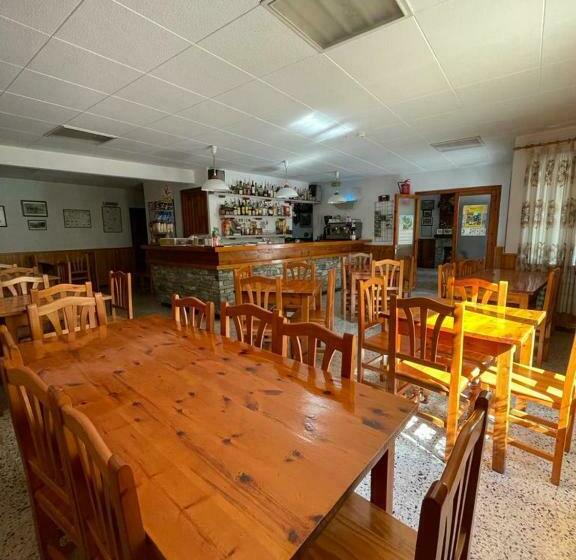 بنسيون Hostal Ter