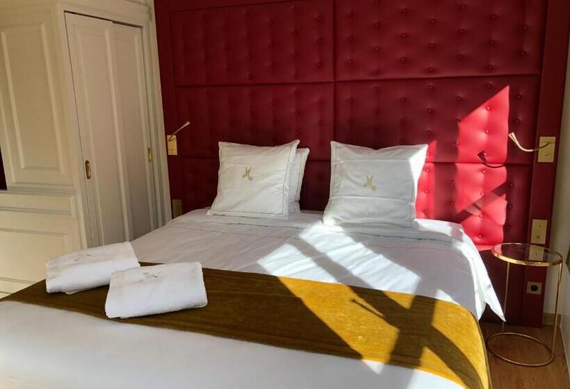 تختخواب و صبحانه Merveilleux