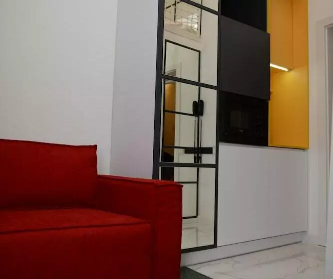 Cities Gallery Apart