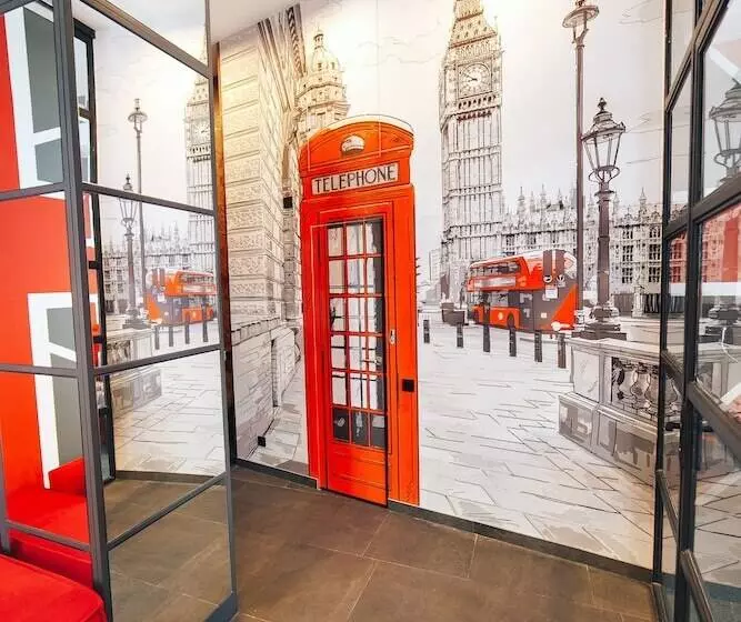 Cities Gallery Apart