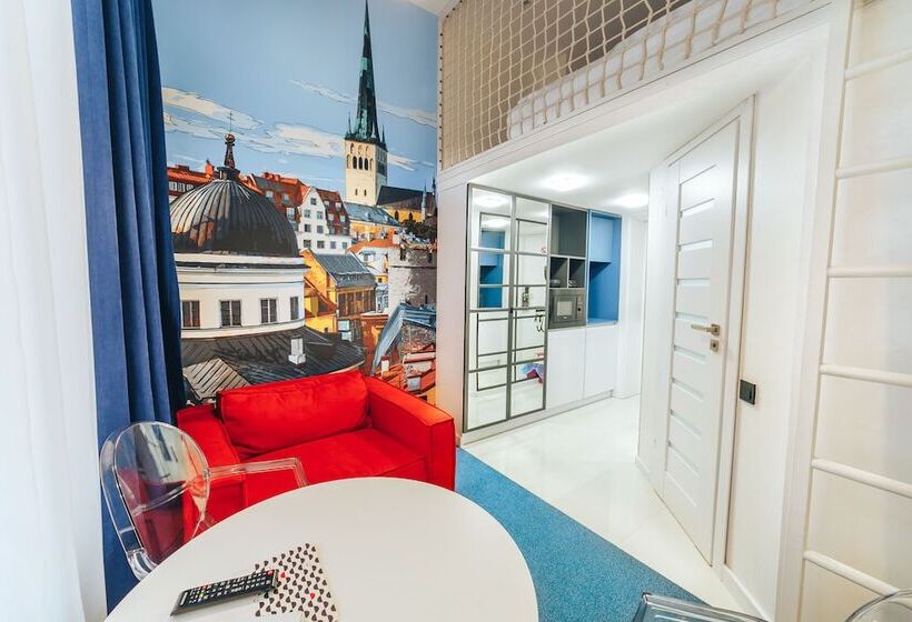 Cities Gallery Apart