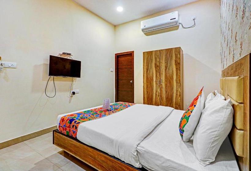 Hotel Collection O Stayhub Inn