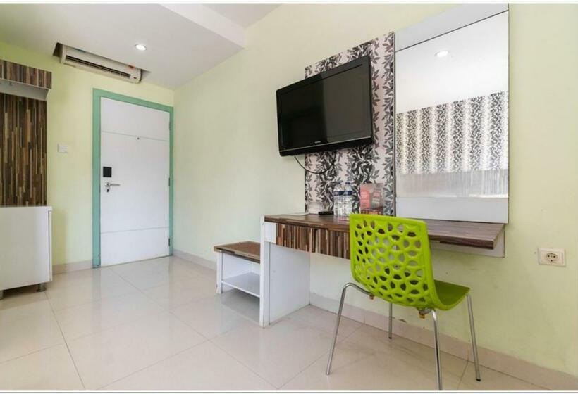 פנסיון Reddoorz Plus @ Hertasning Area