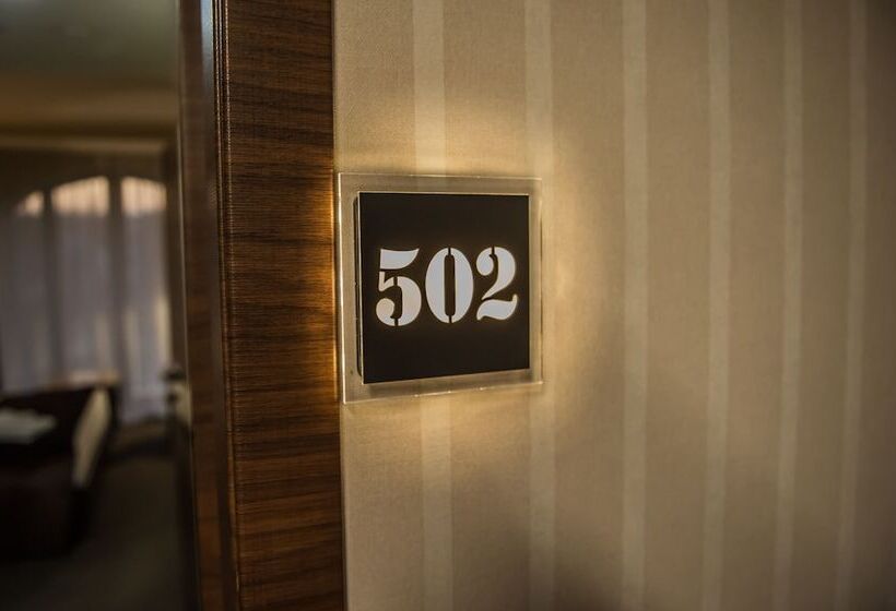 هتل Bernardazzi Grand