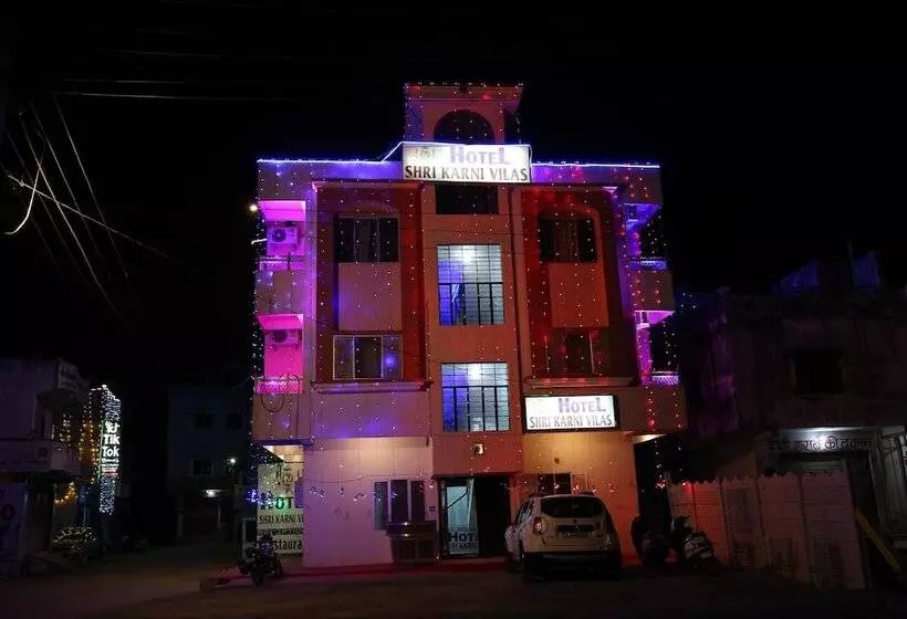 Hotelli Shri Karni Vilas & Spa