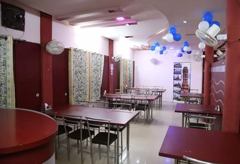 Hotelli Shri Karni Vilas & Spa