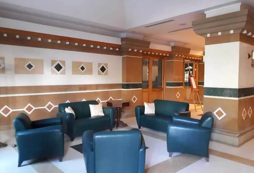 ホテル Villa Giulia   Enna