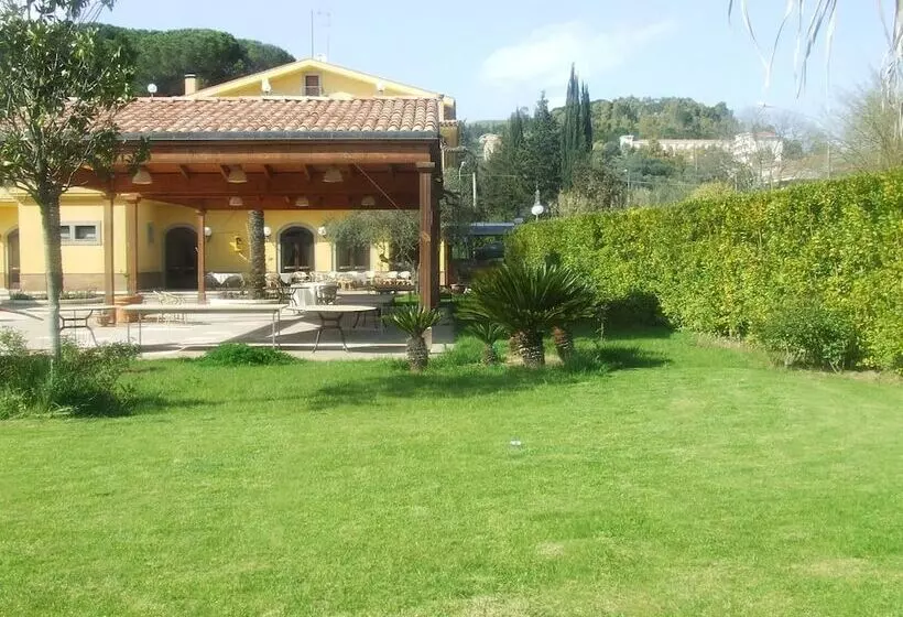 ホテル Villa Giulia   Enna