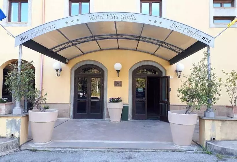 ホテル Villa Giulia   Enna