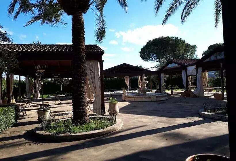 ホテル Villa Giulia   Enna