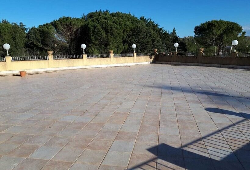 فندق Villa Giulia Enna