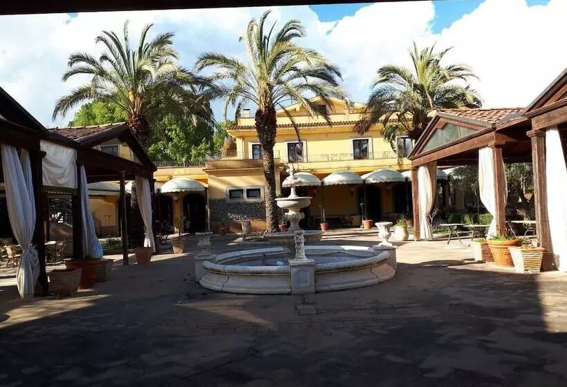 ホテル Villa Giulia   Enna