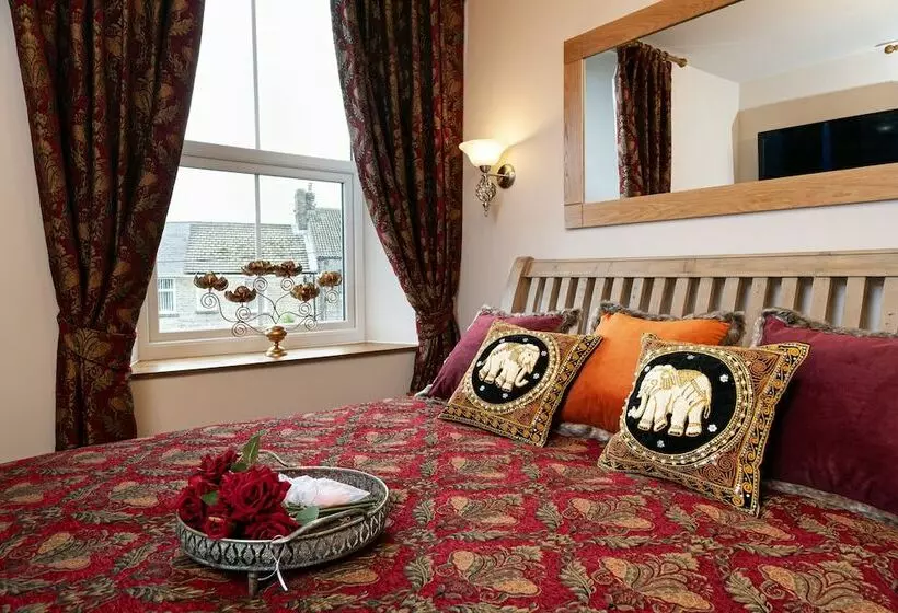 هتل Bua Boutique