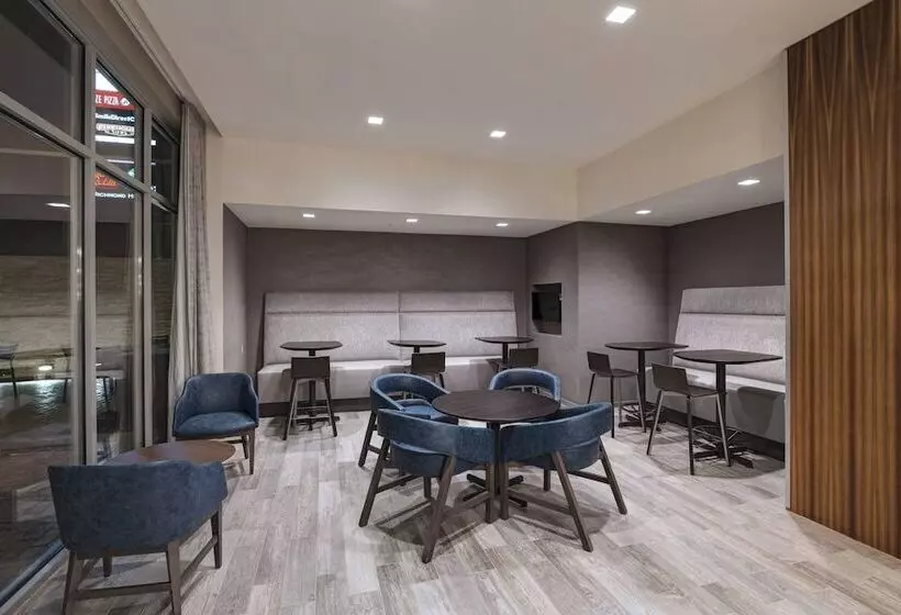 Hotelli Courtyard St. Louis Brentwood