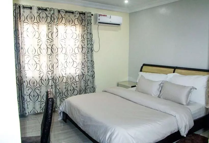 هتل Mitos Luxury Suites