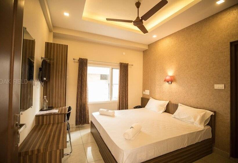 호텔 Oak Field Inn