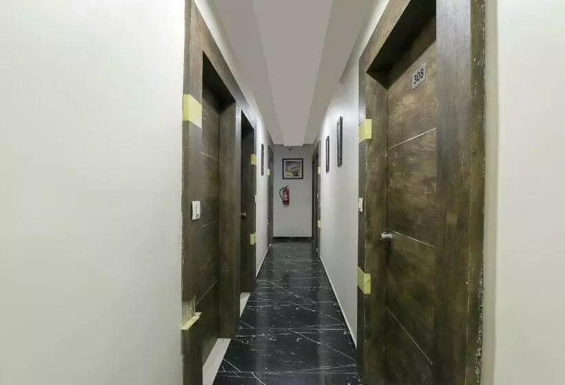 Oyo 29167 Hotel Dream Palace