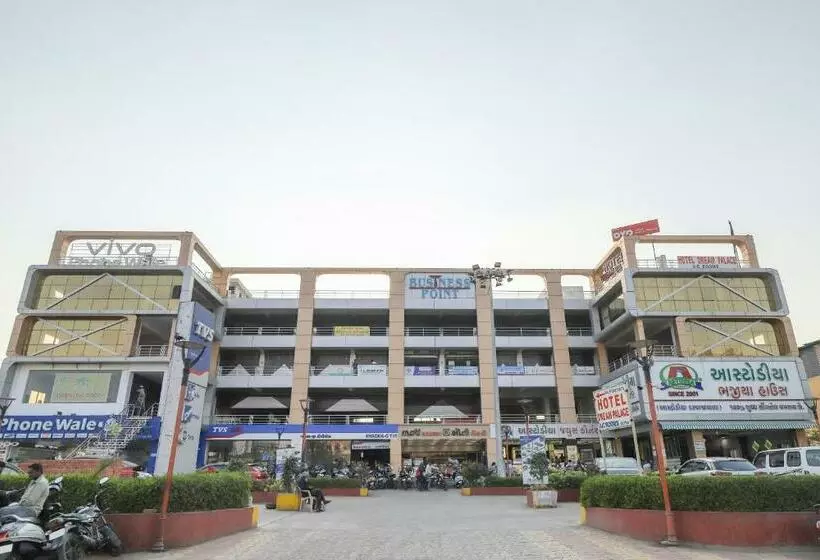 Oyo 29167 Hotel Dream Palace