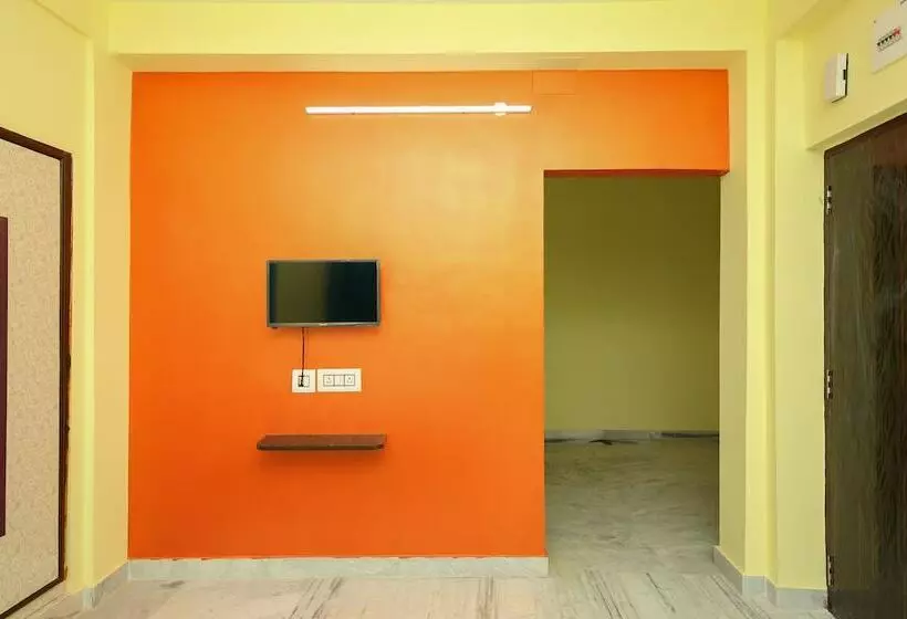 ホテル Om Shanti Guest House, Kolkata