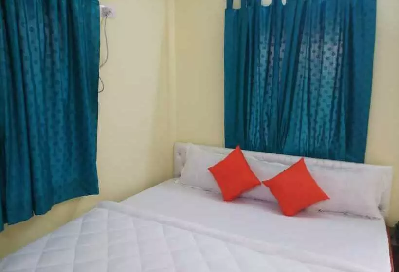 ホテル Om Shanti Guest House, Kolkata