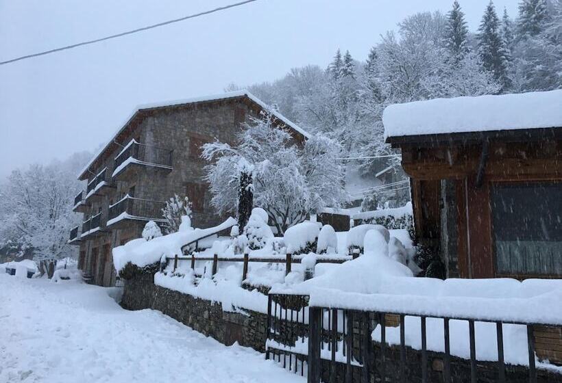 Пансион Hostal El Quintà