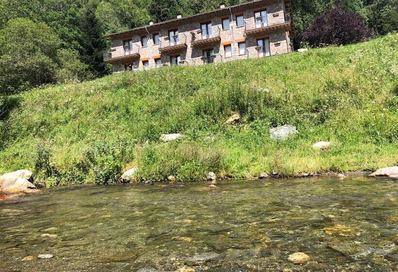 Пансион Hostal El Quintà