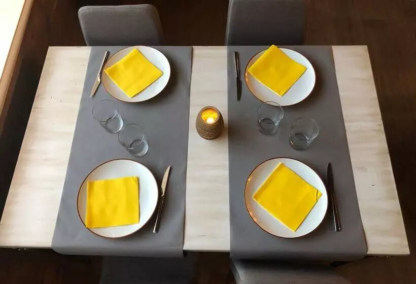 Majatalo Hostal El Quintà