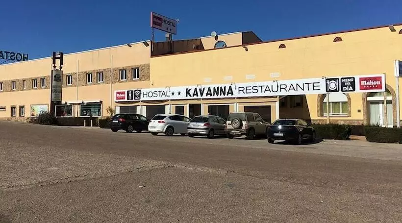 ペンション Hostal Kavanna