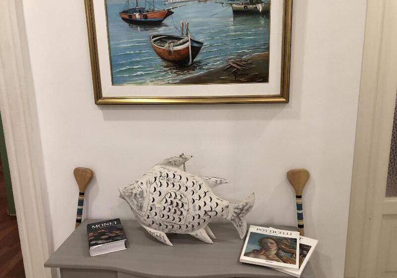 تختخواب و صبحانه Rarityart Guesthouse