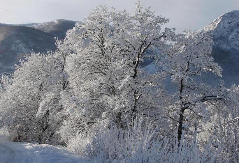 Отель Rural La Campanona