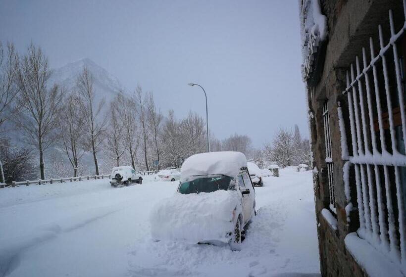 Отель Rural La Campanona