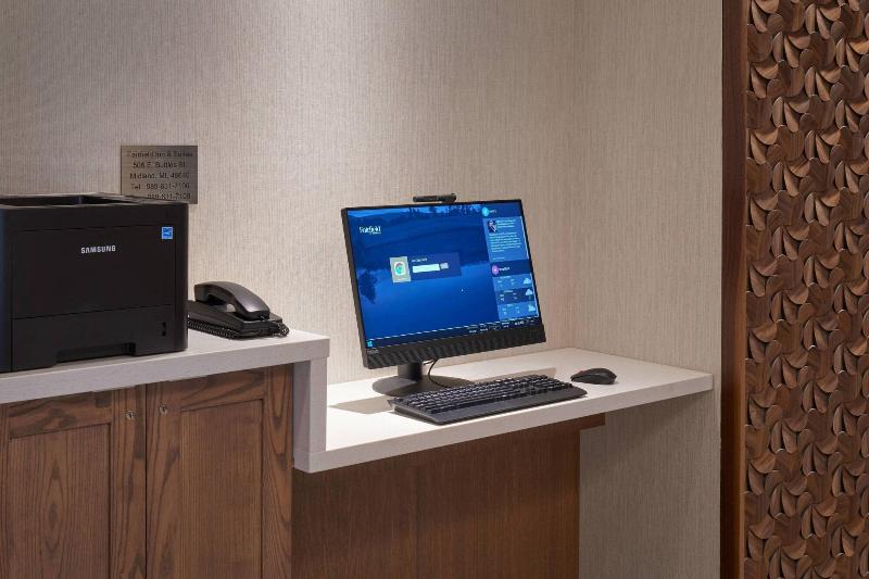 فندق Fairfield Inn & Suites By Marriott Midland