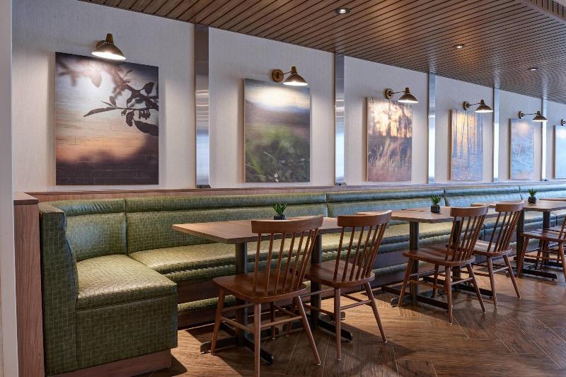 فندق Fairfield Inn & Suites By Marriott Midland