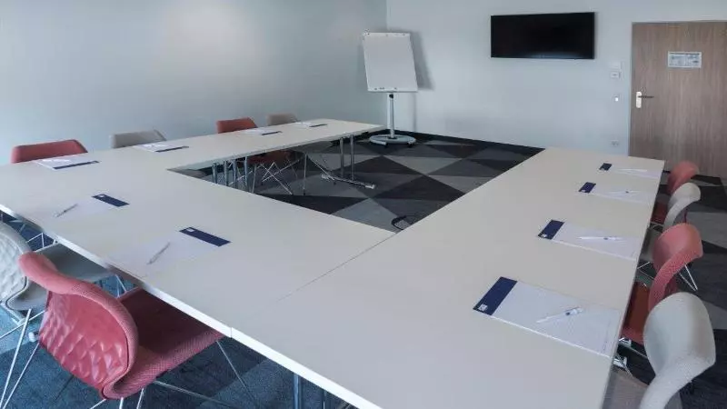Hotelli Holiday Inn Express   Wiesbaden, An Ihg