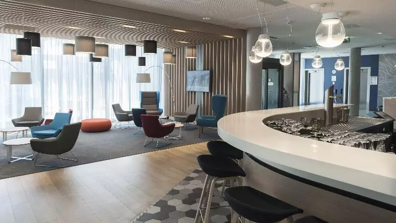 Hotelli Holiday Inn Express   Wiesbaden, An Ihg