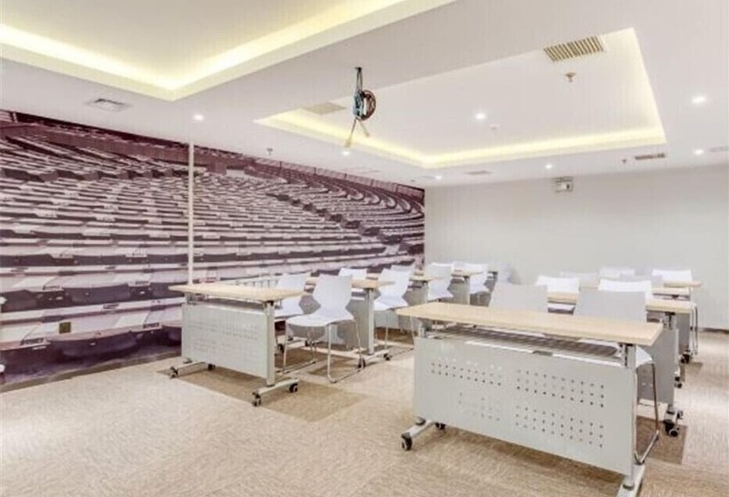 Hotel Ibis Jilin Beishan Park