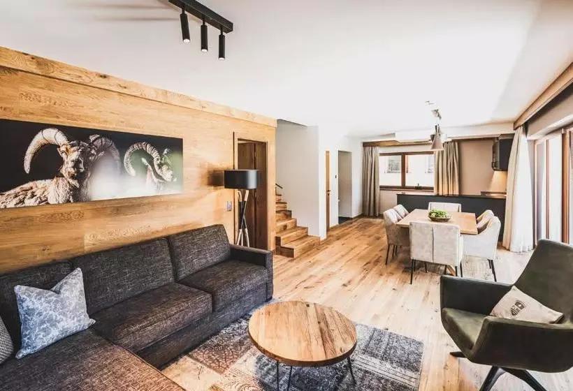 Hotelli Bergresort Zugspitze Ehrwald By Alps Resorts