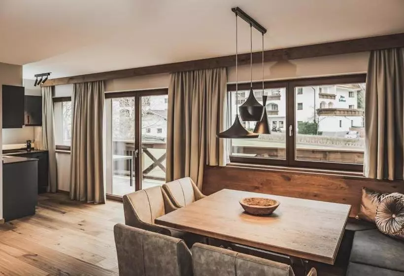 Hotelli Bergresort Zugspitze Ehrwald By Alps Resorts