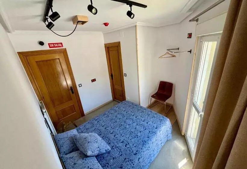 Hotelli Lotila Flats Hostal Rio Caudal
