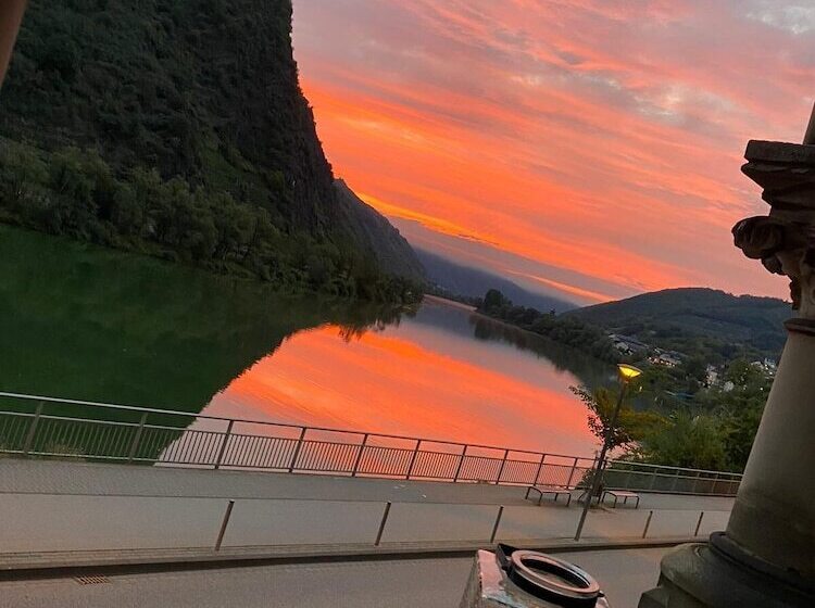 هتل Villa Vie Cochem