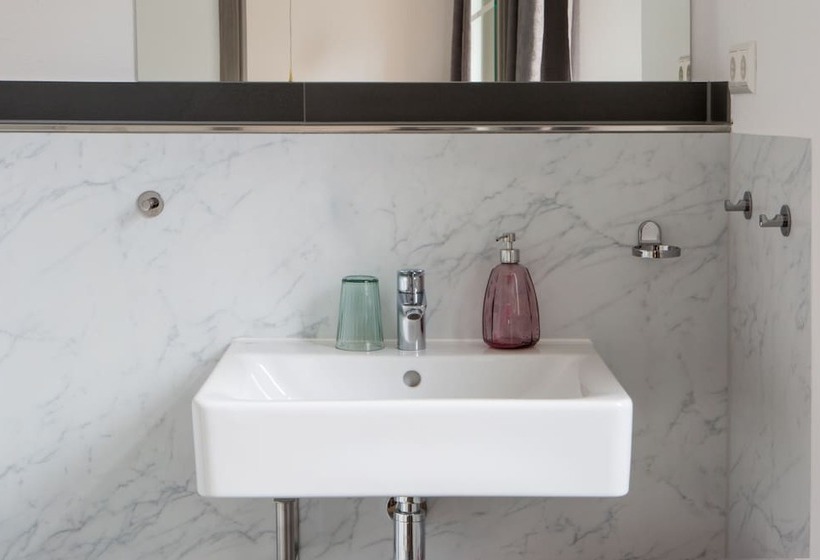 هتل Villa Vie Cochem