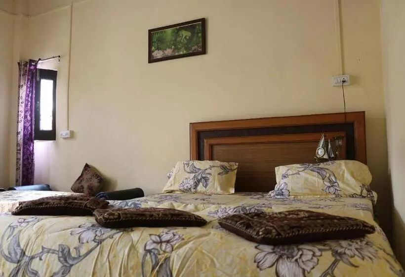 Mother Hostel